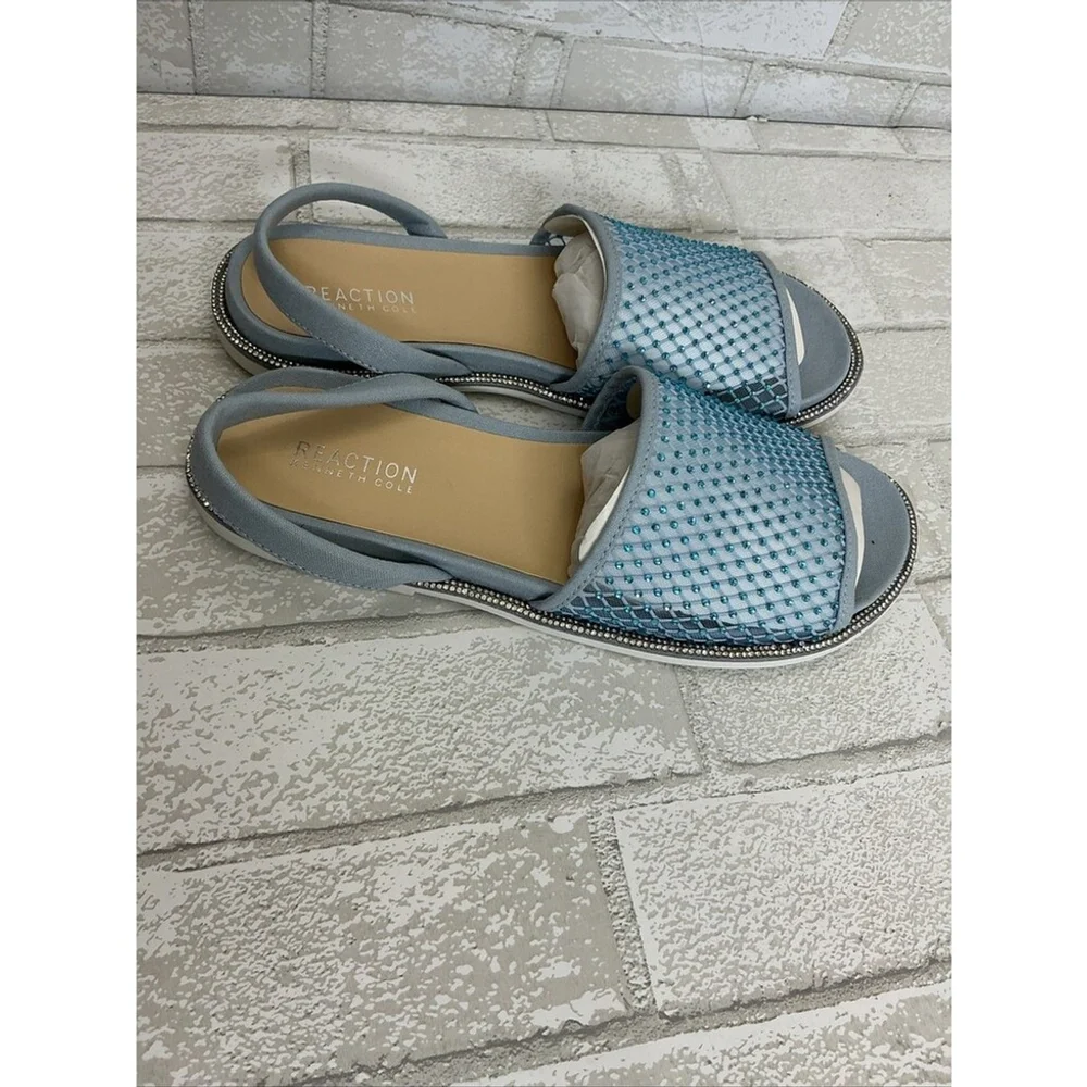 Reaction Kenneth Cole Sandals Size 8.5 In New Condition With Out Tags